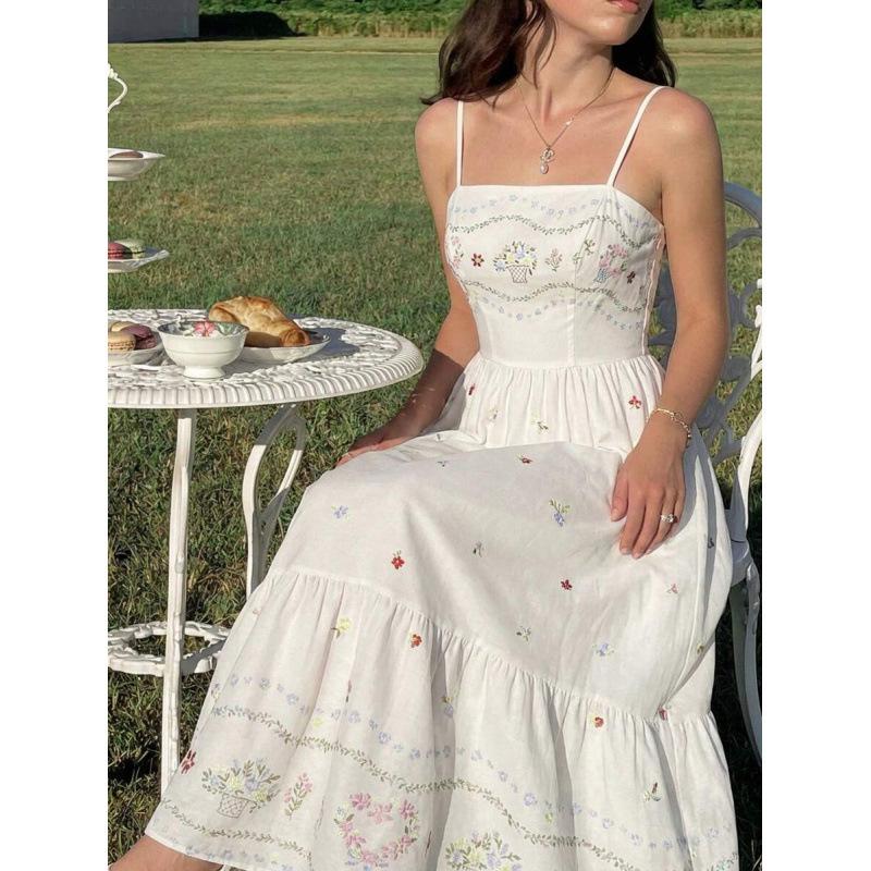 Holiday flower ruffle edge suspender dress women s 2026 summer new sweet age-reducing skirt XS