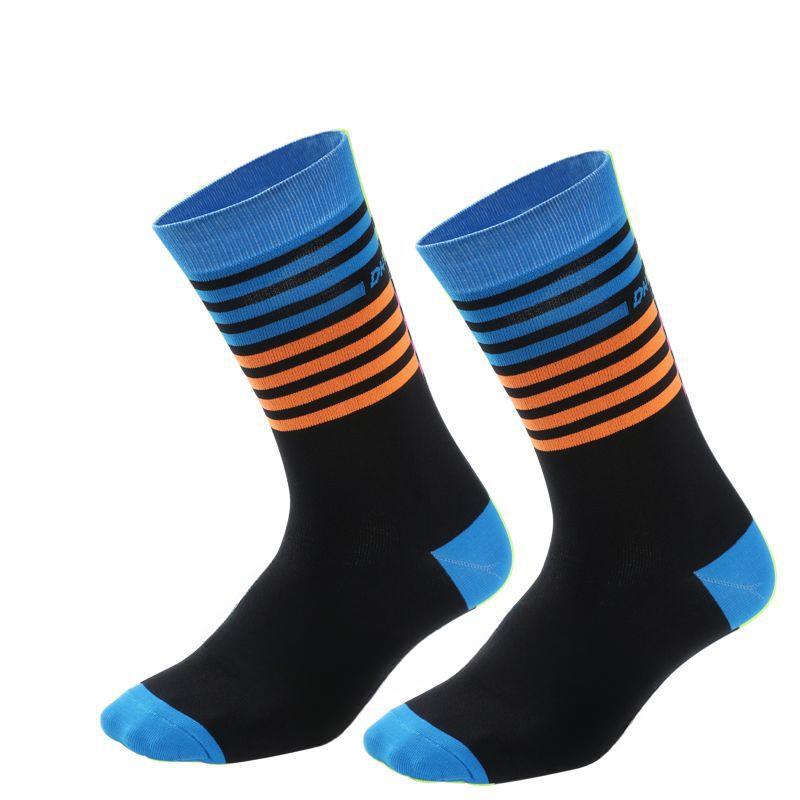 Cycling Socks Cycling Sports Socks Breathable Sweat Wicking Odor Proof Compression Running Socks Basketball Mid Tube Socks
