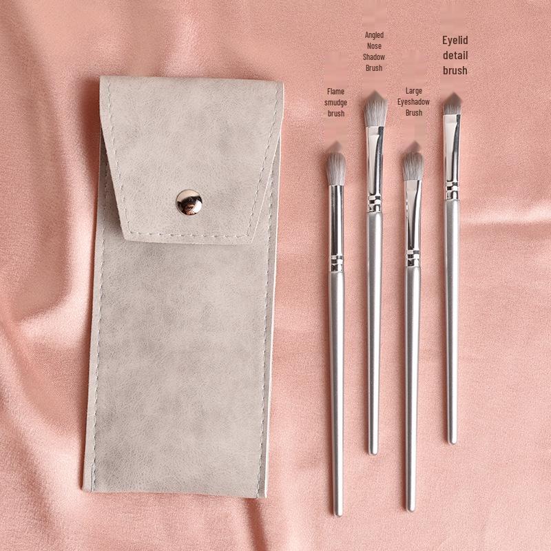 Little Grape 4-Piece Eyeshadow Brush Set with Soft Bristles and Portable Bag