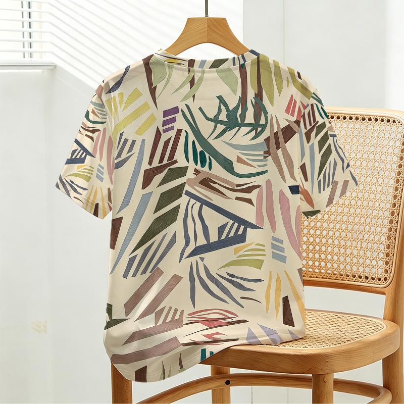 Women's Basic Short Sleeve Tee, Daily Minimalist, Colorful Geometric Print, Soft Cotton, Versatile Casual Top for Daily Wear & Girls' Hangouts