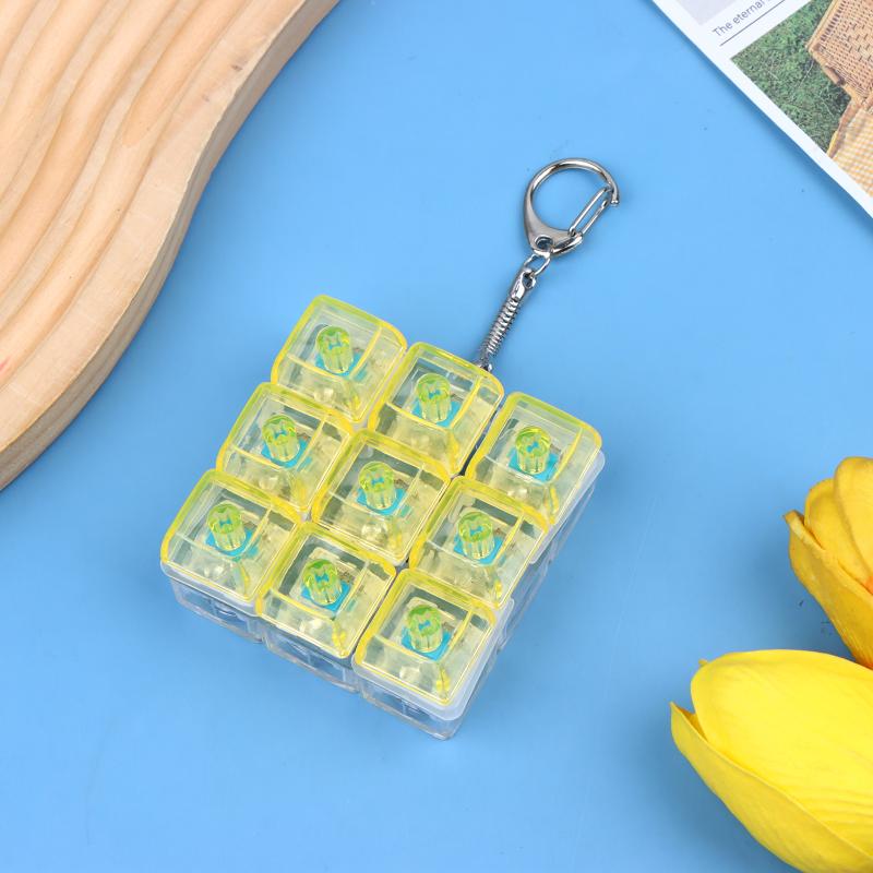 

Fully Transparent Cap Silent Axis Decompression Button Decompression Tester Keyboard Silent Keychain Yellow