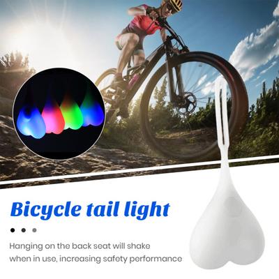 Fanale posteriore per bici Luce posteriore per bici a LED Super luminoso Alimentato a batteria Accessori per bici con luce di sicurezza in silicone facile da installare