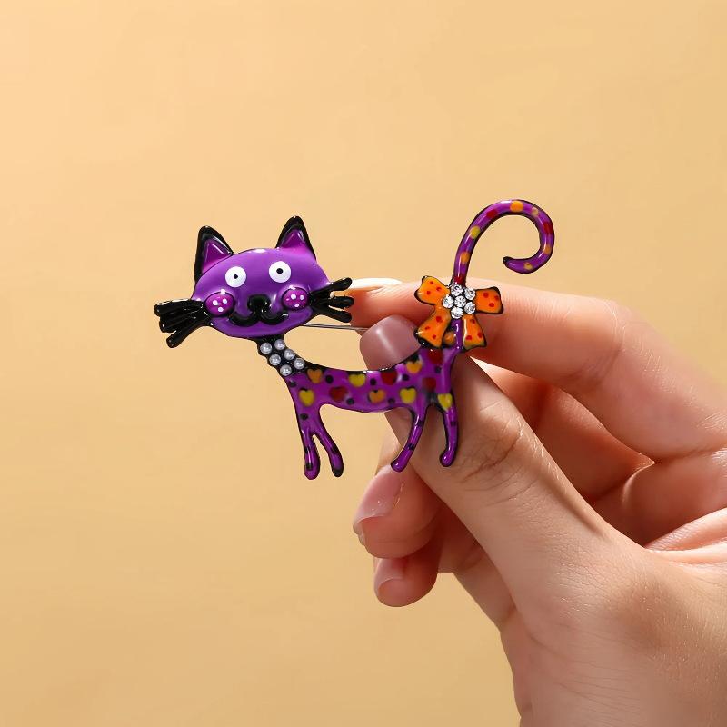Cartoon Personality Graffiti Cat Brooch, Colorful Animal Corsage, Lady's Coat and Suit Pin, Cute Decoration