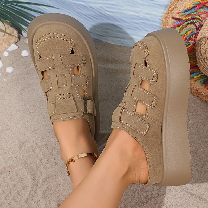 Summer Waterproof Table Slippers Women's Round Head Deep Mouth Metal Buckle Non-slip Wear-resistant Flat Sandals
