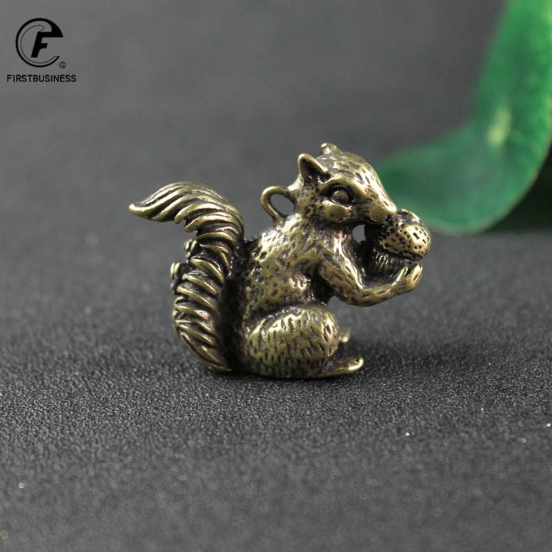 Vintage Brass Squirrel Pine Nuts Ornaments Home Decor Accessories Copper Animal Figurines Incense Burner Car Key Chains Pendants