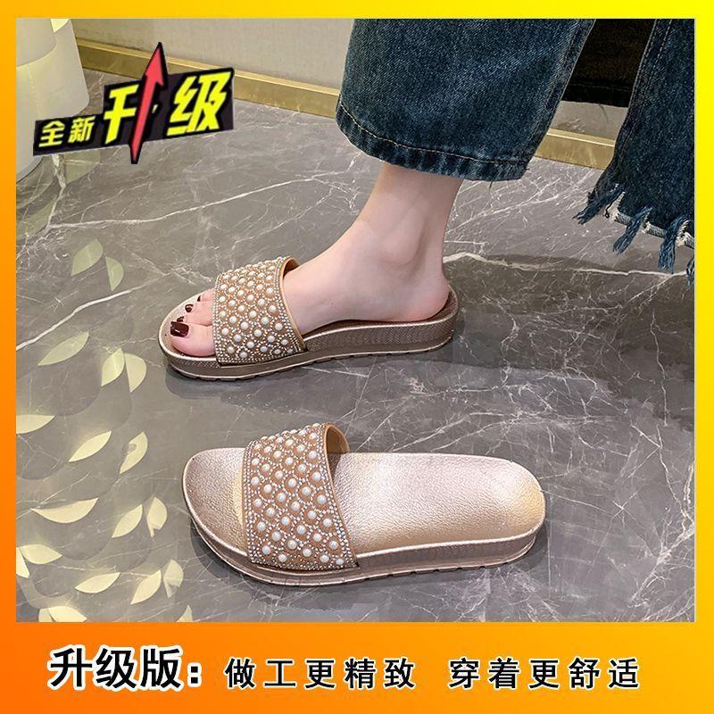 Round head fashionable versatile outer wear cool slippers women's word with rhinestones gentle wind flat bottom slippers 2025 autumn and summer new