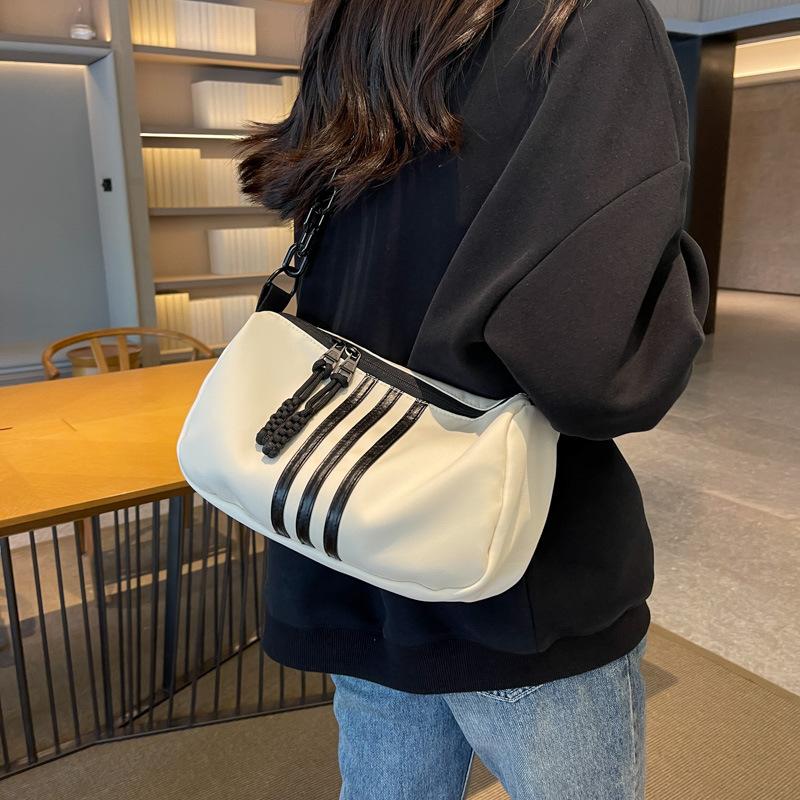 New high-end Oxford cloth shoulder bag casual fashion messenger bag versatile women's underarm bag