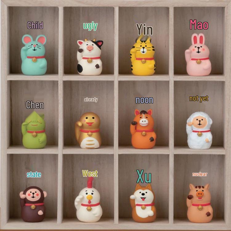Japanese New Year Horse Zodiac Miniature: Cat Zakka Resin Craft Desktop Ornament