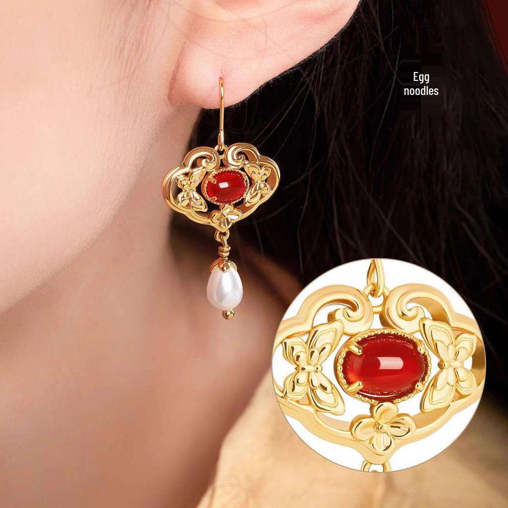 Chinese Retro Elegant Red Pendant Fan Earrings