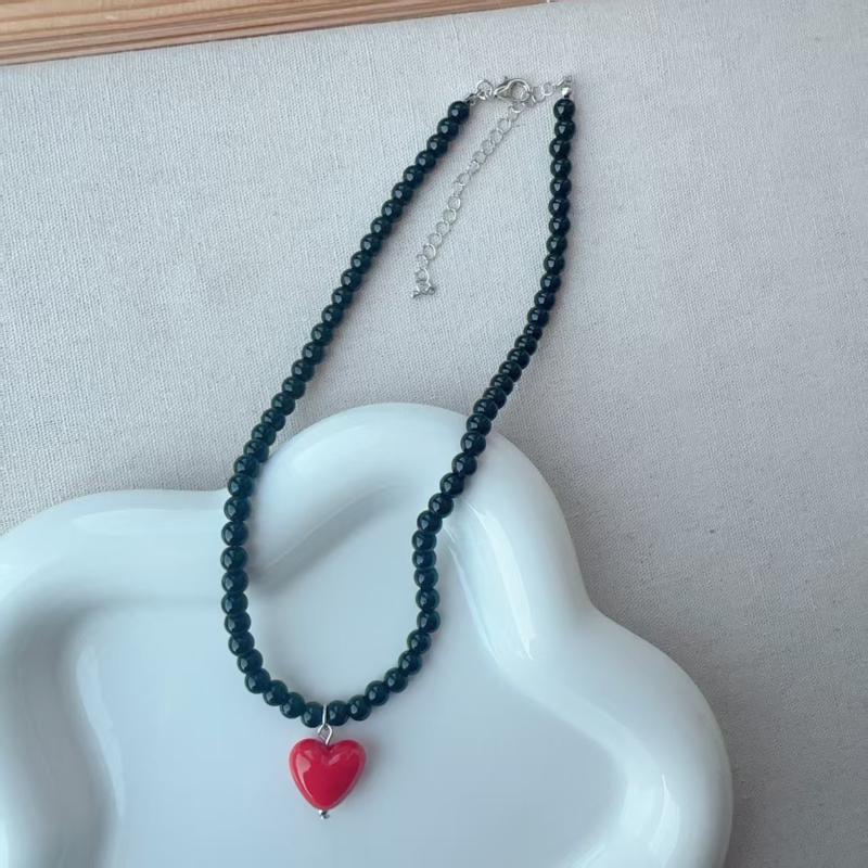 Bunte Perlenherz-Anhänger-Halskette für Frauen Mädchen Kontrastfarbiger Choker Ästhetischer Schmuck Hals-Accessoires