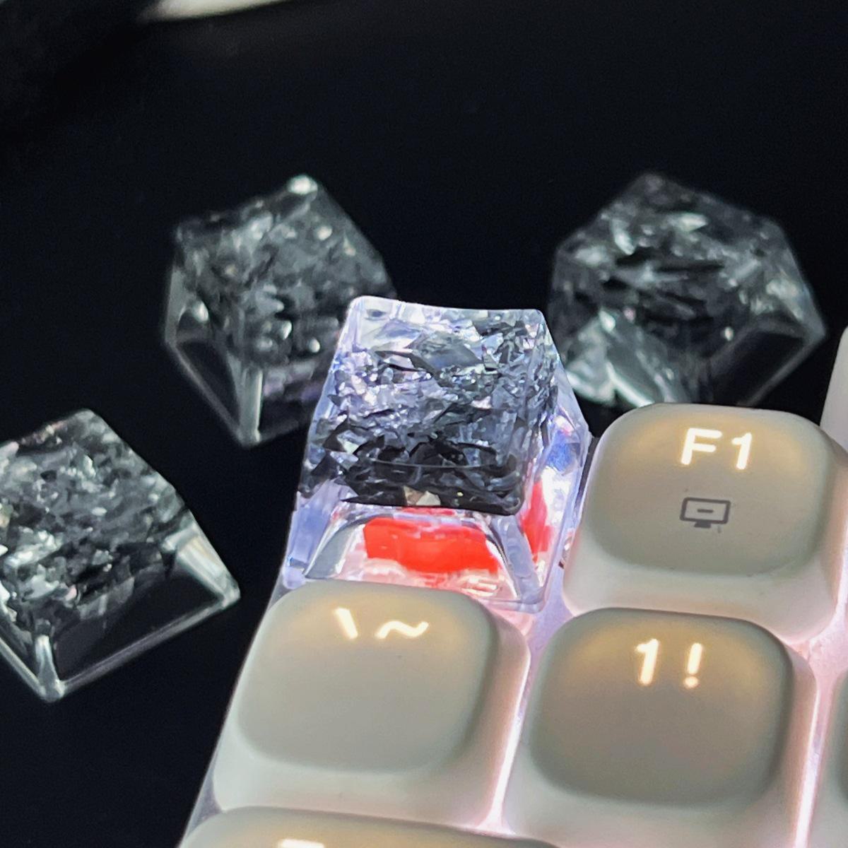 

Паперові напівпрозорі ковпачки для механічних клавіатур Black shell paper чорний