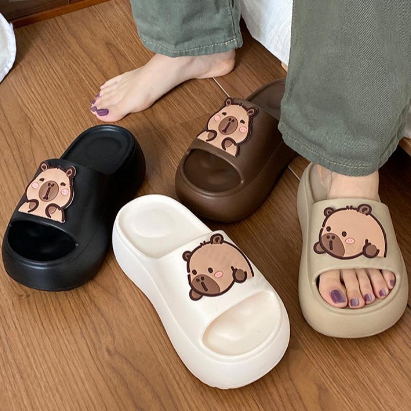 Fashion Capybara Women's Slippers Fashion Cute Comfortable Home Casual Shoes 2025 Non-Slip Bathroom Sandals Cartoon Outdoor Beach Shoes