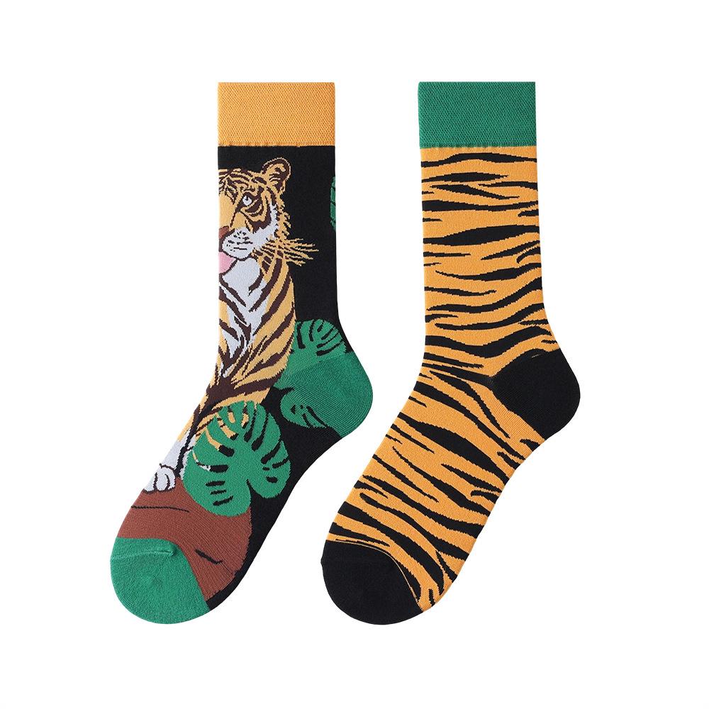 Original Asymmetrische Cartoon Hip Hop Baumwollsocken für Paare - Wadenhoch Mandarinenente Stil für Damen und Herren