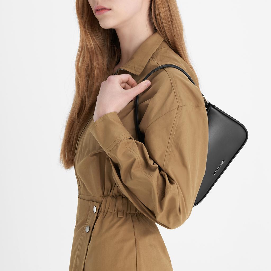 New CHARLES&KEITH Synthetic Leather Shoulder Bag Crossbody Bag Handbag Small Size Women's Noir Black/Silver/Gold CK2-80151362-A