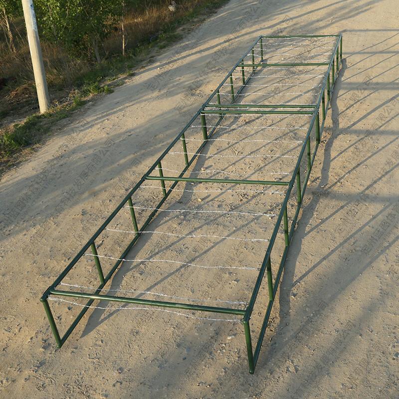 

Portable Tactical Crawling Obstacle Course