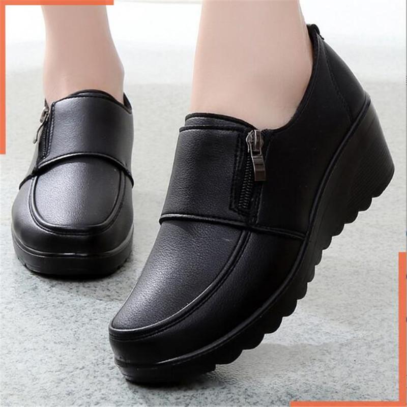 New Women's Shoes Spring Autumn Wedges Soft Sole Non-slip Women's Single Shoes Comfortable Large Size Mother's Leather Pumps