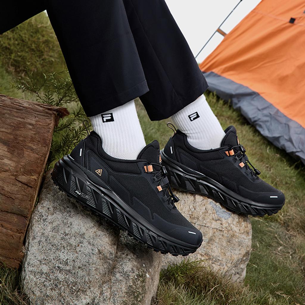 Fila Explorer Sports Function Versatile Shock Absorbing Wear Resistant Low Top Running Shoes Women Sneaker Black A12W511222FAP