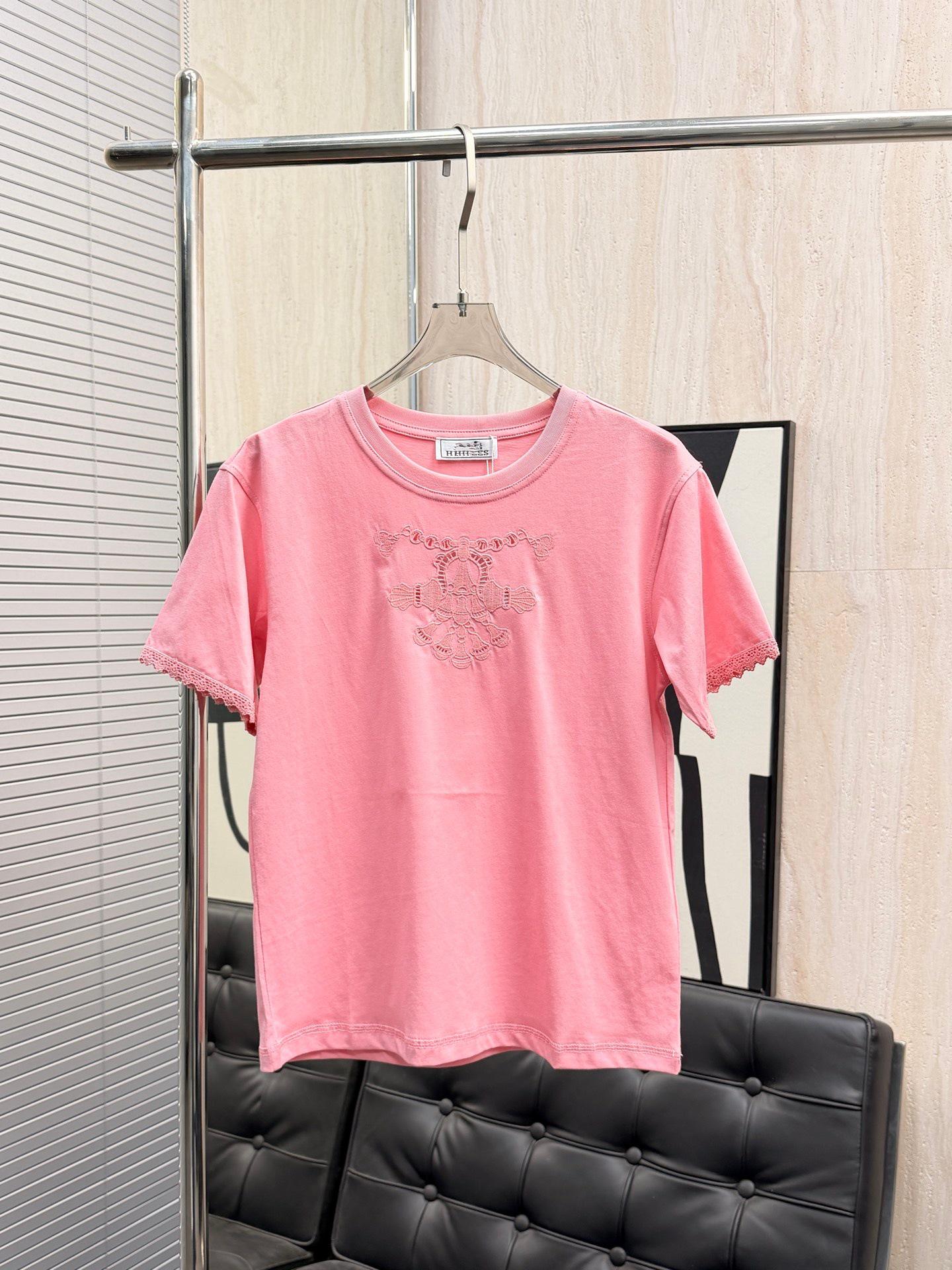 

Women s Brand Embroidered Cotton Round Neck T-Shirt - Trendy, Slimming, & Loose Fit Medium