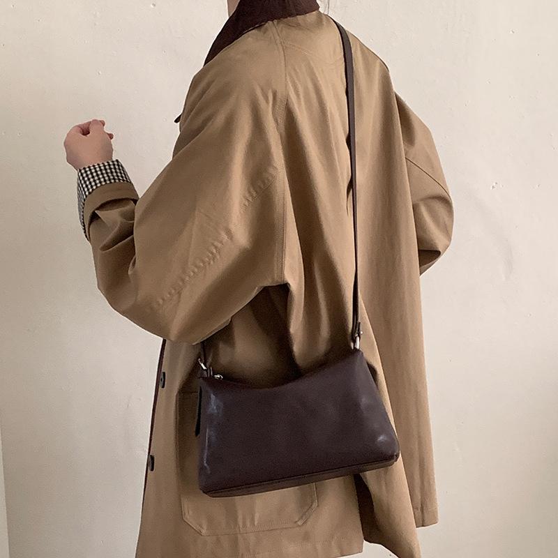 New Retro Cowhide Single Shoulder Underarm Women's Bag, Leather Casual Crossbody Bag, Large Capacity Commuter Women's Bag