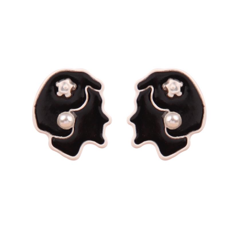 

S925 Silver Korean Style Short Hair Girl Stud Earrings: Retro Simple Beauty