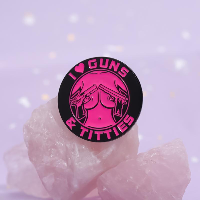 I LOVE GUNS Enamel Pins Custom Brooches Lapel Badges Punk Gothic Jewelry Gift for Friends