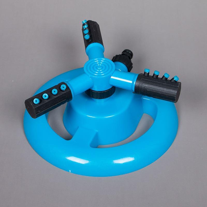 Plastic garden automatic rotating three-prong sprinkler head, circular base three-prong sprinkler head, gardening tool sprinkler head, spray gun blue