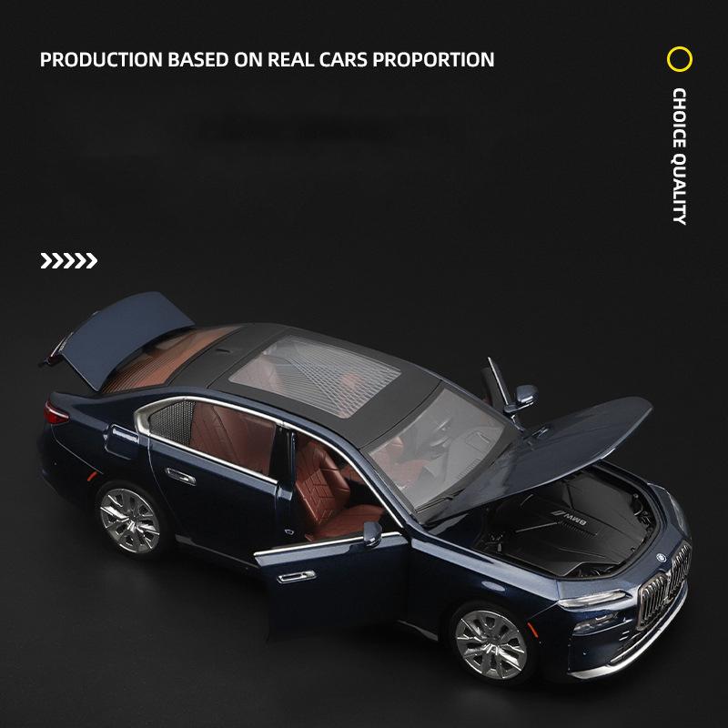 1/24 BMW I7 G70 Limousine Alloy Model Car Toy Diecasts Metal Casting Sound and Light Car Toys for Children Vehicle