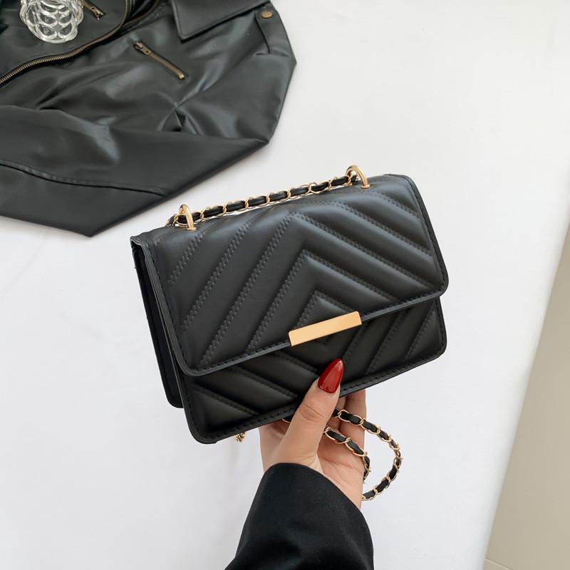 Trendy Street Style Pu Small Square Bag With Car Stitching Details In Black White Rose Red Gold чёрный