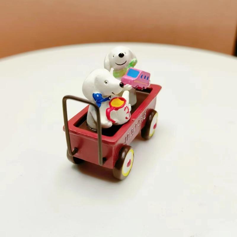 Cartoon Resin, Two Little Dogs On A Stroller, Micro-landscape Gardening, Flower Arrangement Props, Shooting Dolls, Table Decorations