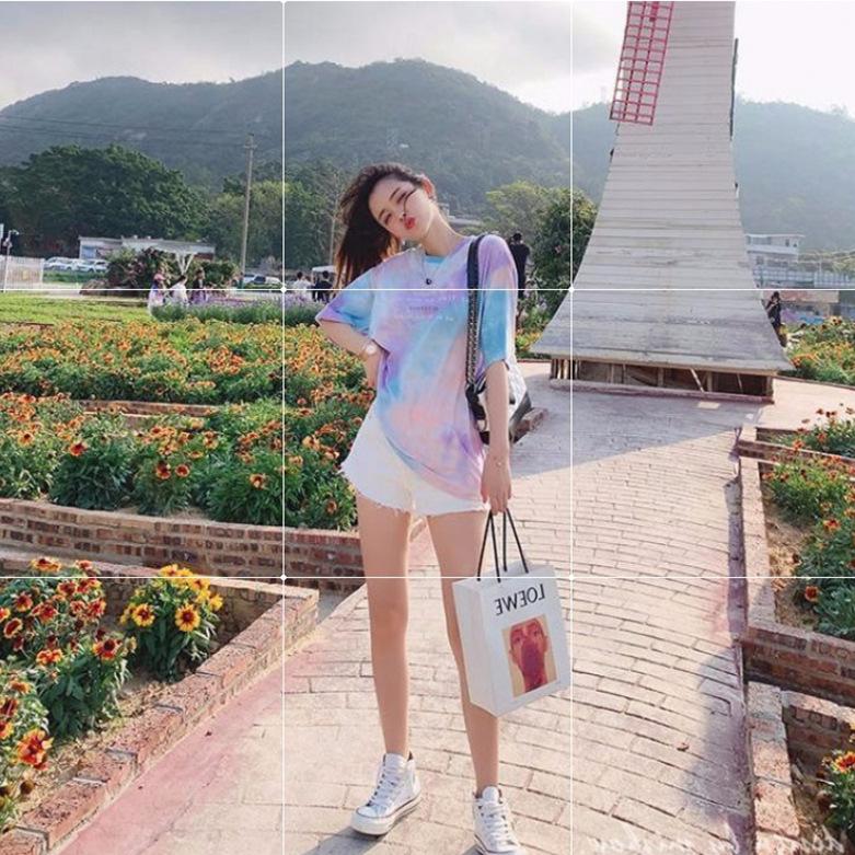 Loses Kurzarm-T-Shirt mit Batikmuster und Farbverlauf für den Sommer der Damen. Neues lässiges Basishemd für Damen. Großes Oberteil für Damen.