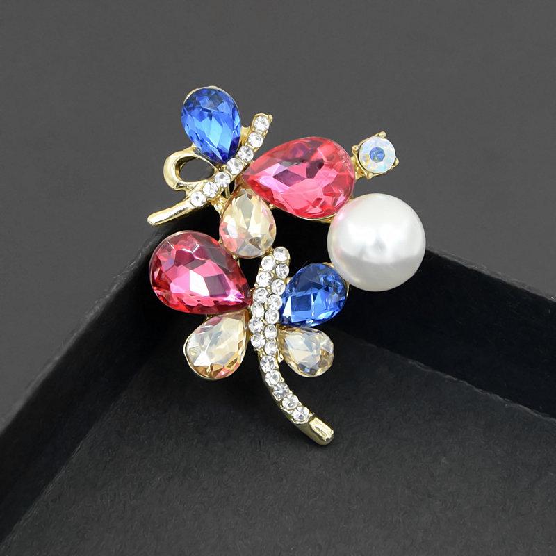 Exquisite Crystal Butterfly Brooch - Versatile Lapel Pin and Corsage Jewelry Accessory Zhenyao Jewelry