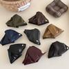 Solid Color Gold Standard Leather Triangle Clip Female 2025 New High-end Sense of Temperament Shark Clip Hair Accessories on The Back of The Head