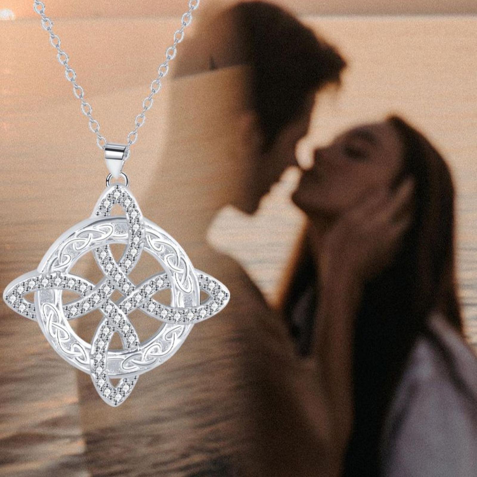 

Fashionable, Unique, Understated Luxury, , And High-end Jewelry; A Perfect Gift For A Friend. One Size