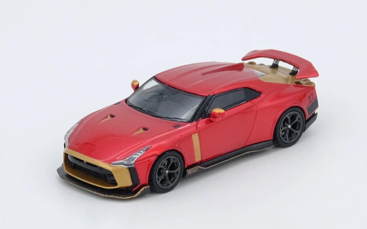 INNO Models 1/64 Nissan GT-R50 от ItalDesign Красно-золотой ITALDESIGN