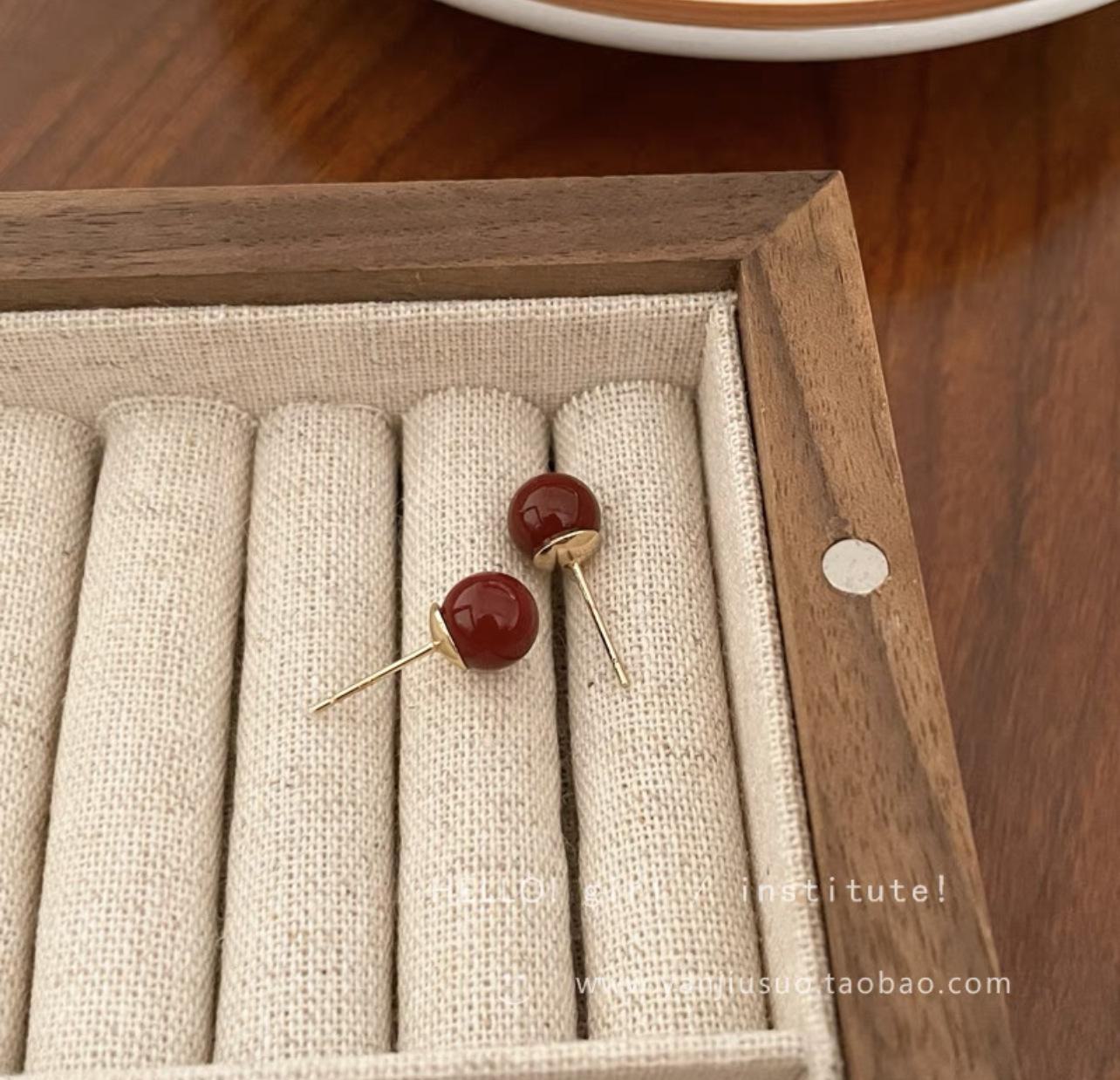 

Вінтажні жіночі сережки з перлами та червоною квасолею в гонконгському стилі 4mm earrings червоний