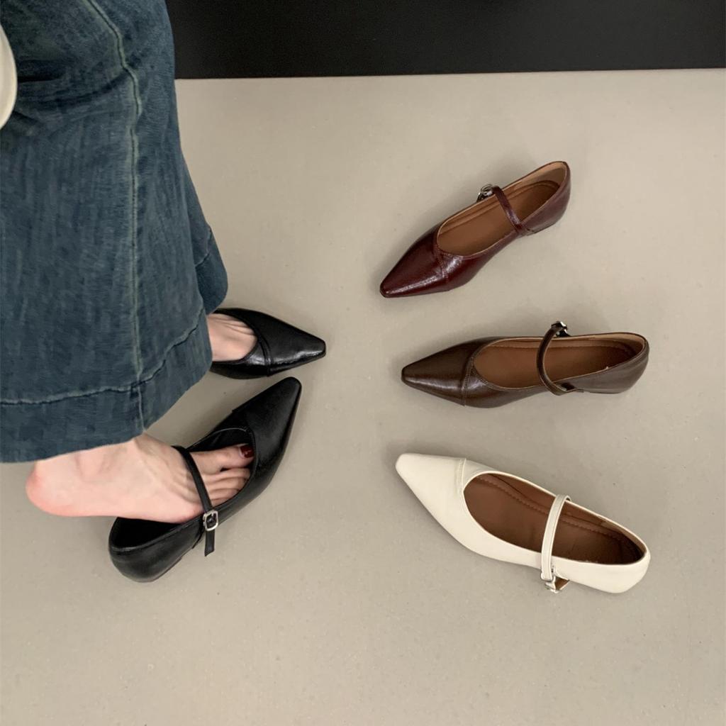 Inner height increase pointed head shallow mouth single shoes women's 2025 new autumn French commuter OL temperament evening Mary Jane shoes