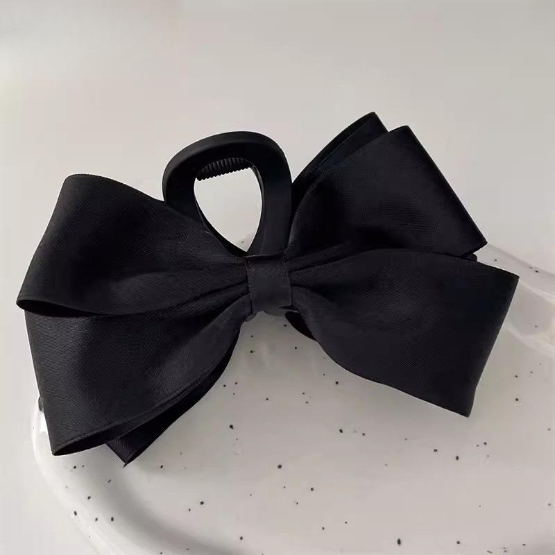 Hepburn-Style Black Double-Sided Bow Shark Hair Clip for Women