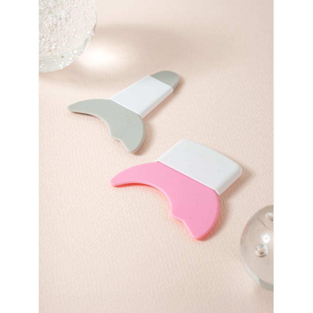 Daiso Eye Makeup Helper  Pack Of 2