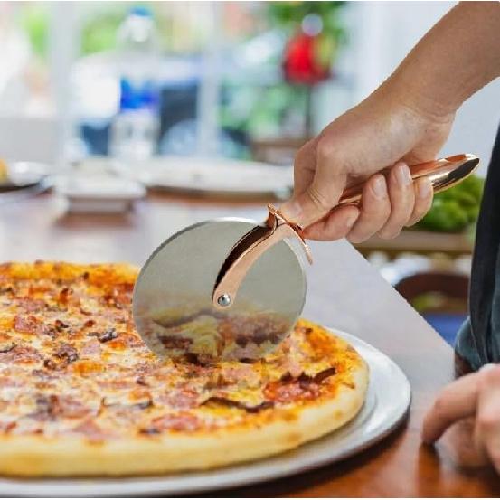 Classic Pizza Cutter Wheel, Food Grade Stainless Steel Cutter Wheel, Smooth Rotating Sharp Blade, Professional Pizza Cutter, 9-Inch, Beautiful Rose
