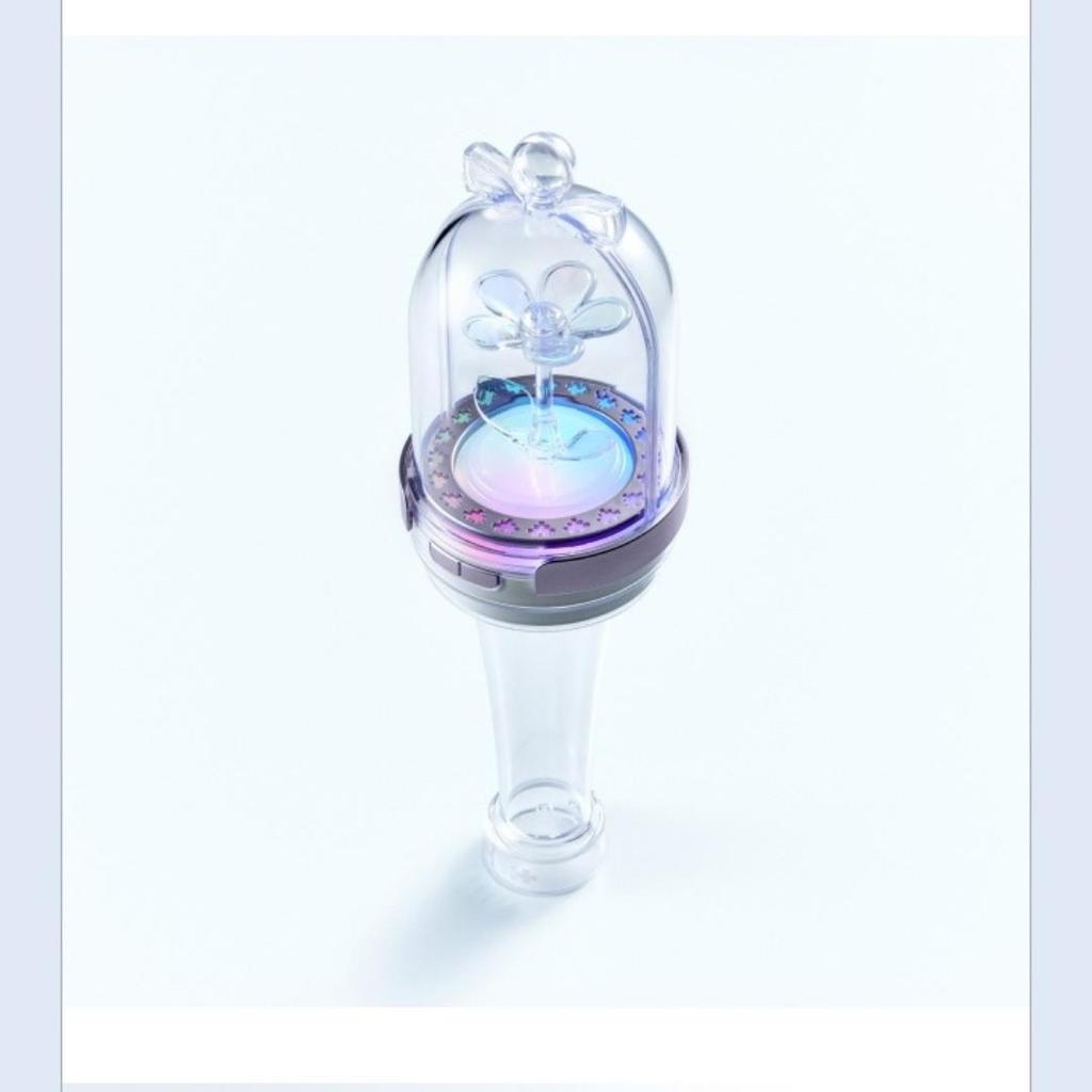 ILLIT Official Light Stick