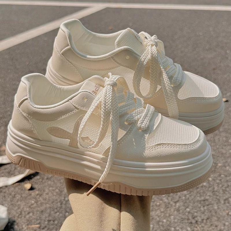 2025 New Summer Women's Shoes Little White Shoes Women's Mesh Shoes Breathable Thin Mesh Shoes Versatile Platform Sports Board Shoes