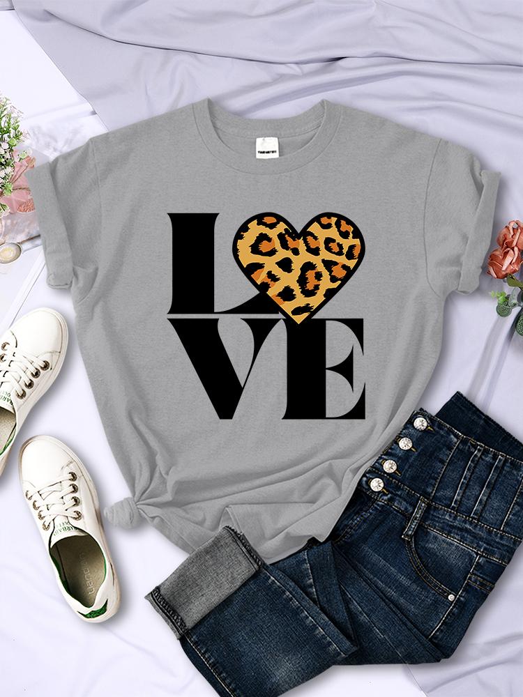 Vintage Leopard Love Forever Women T Shirt Fashion Casual Short Sleeve Hip Hop Cool Clothes Breathable Oversize Tshirt Female