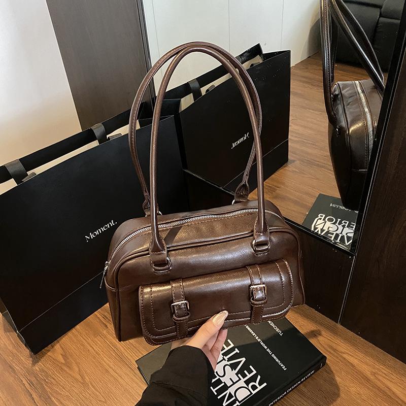 Retro Bag Women's Large Capacity 2025 New Autumn and Winter Casual Shoulder Messenger Bag Popular Commuter Pillow Bag This Year