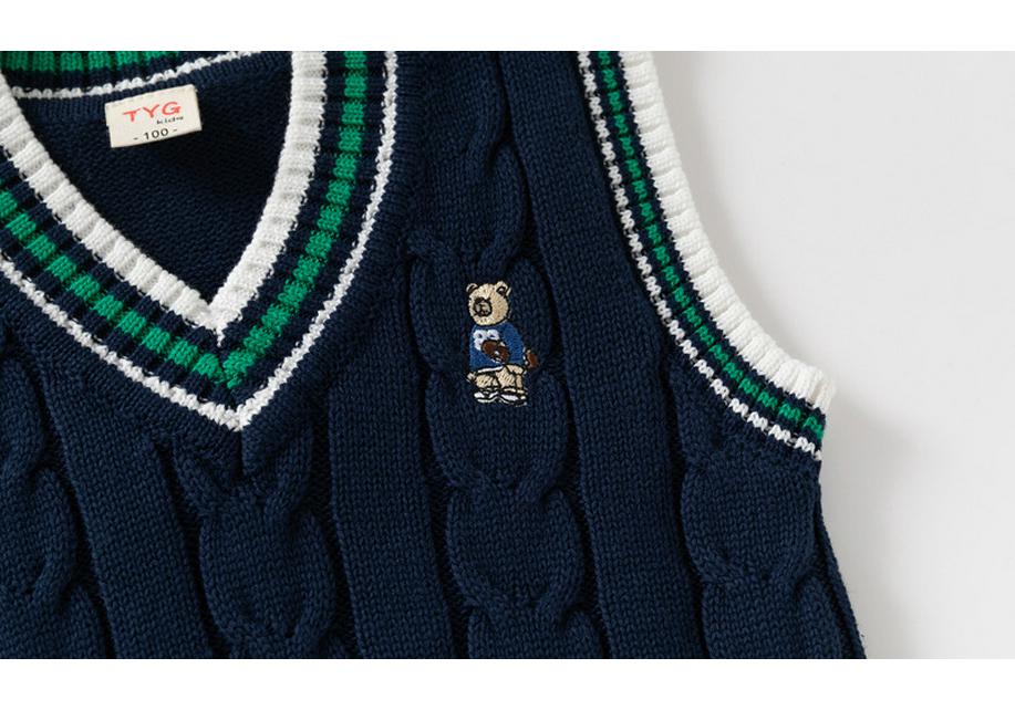 Autumn/Winter Boys' British Style V-Neck Thick Knit Cotton Yarn Sweater Vest