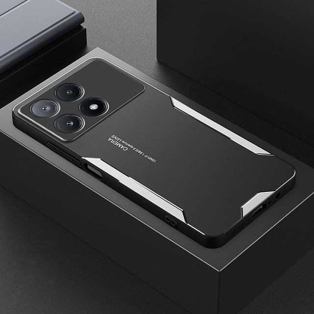 

Противоударный чехол Light-Armor Matel Armor для Xiaomi PocoF6 Poco F6 Pro Poko Little F 6 F6Pro, чехол из ТПУ с мягкой рамкой, защитные чехлы For Poco F6 Pro 5G серебряный