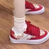 Korean version 2025 new Xiaoxiangfeng skateboard bread shoes women's ins niche low-top versatile color matching casual board shoes