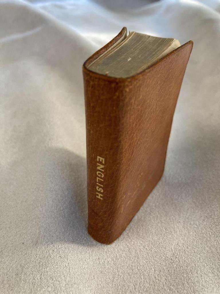 [USED] Vintage English Dictionary