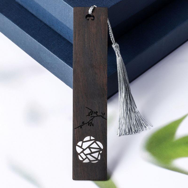 Ebony Plum Blossom Window Lattice Bookmark Set: Customizable Logo & Name, Red Bean Acacia Pair - Cultural and Creative Gift