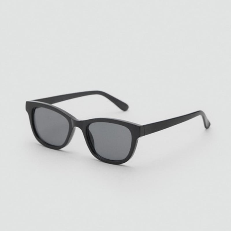 

Mango MANGO WOMAN Sunglasses MOI Black 17011134 single type