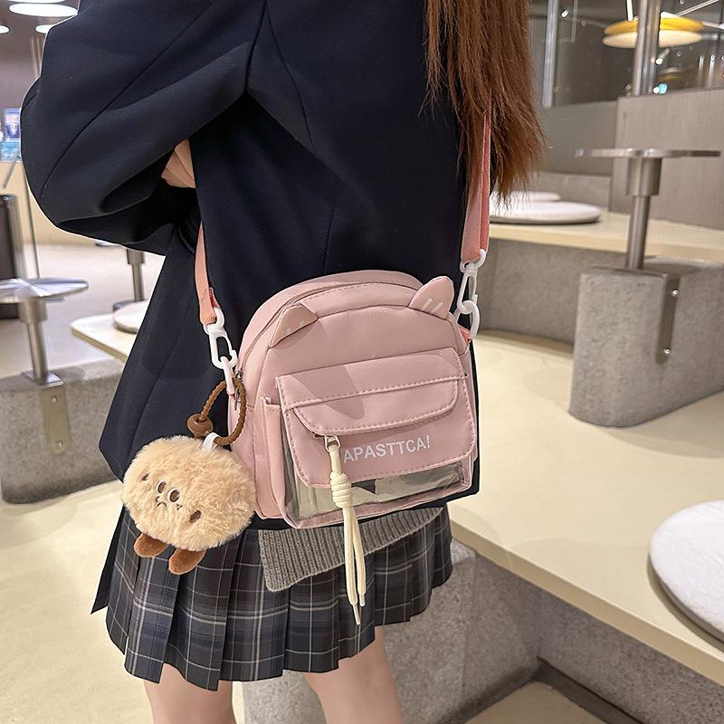 

Spring and summer lightweight messenger bag high value small square bag student letter casual shoulder bag mobile phone change bag tide